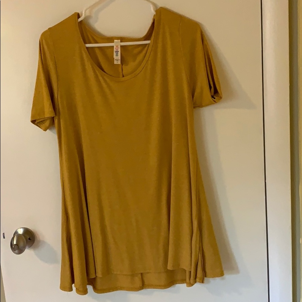 Perfect fall top
